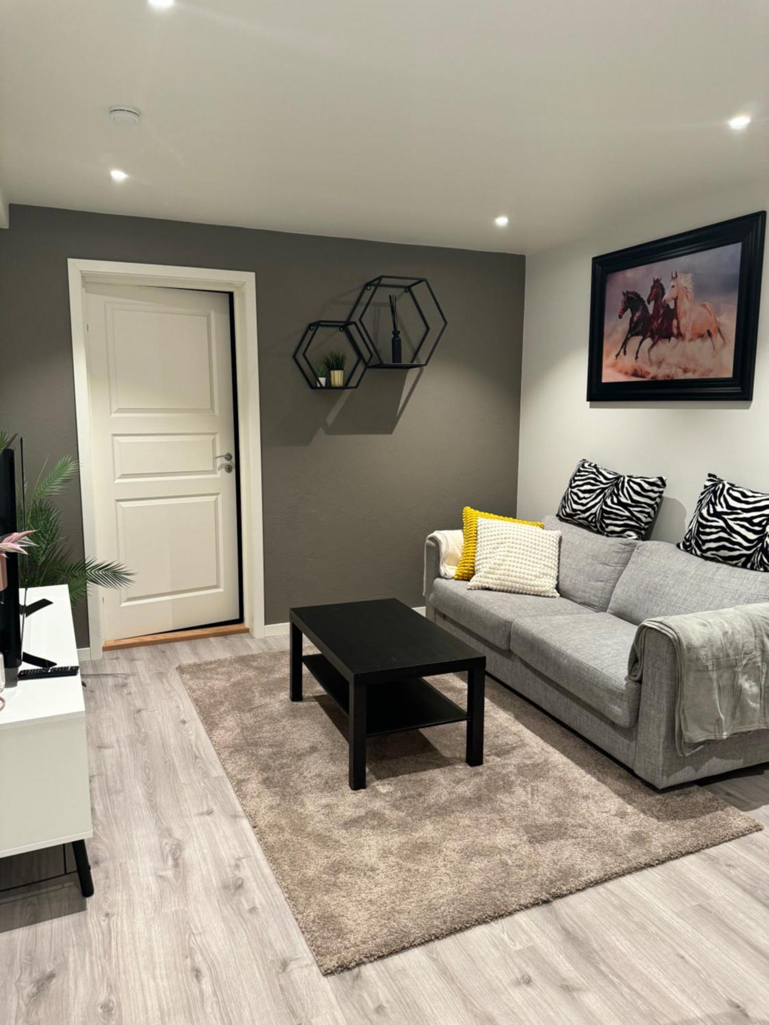 Home For Your Trip 10 Minutes From Oslo Airport With Free Parking Klofta Exterior foto