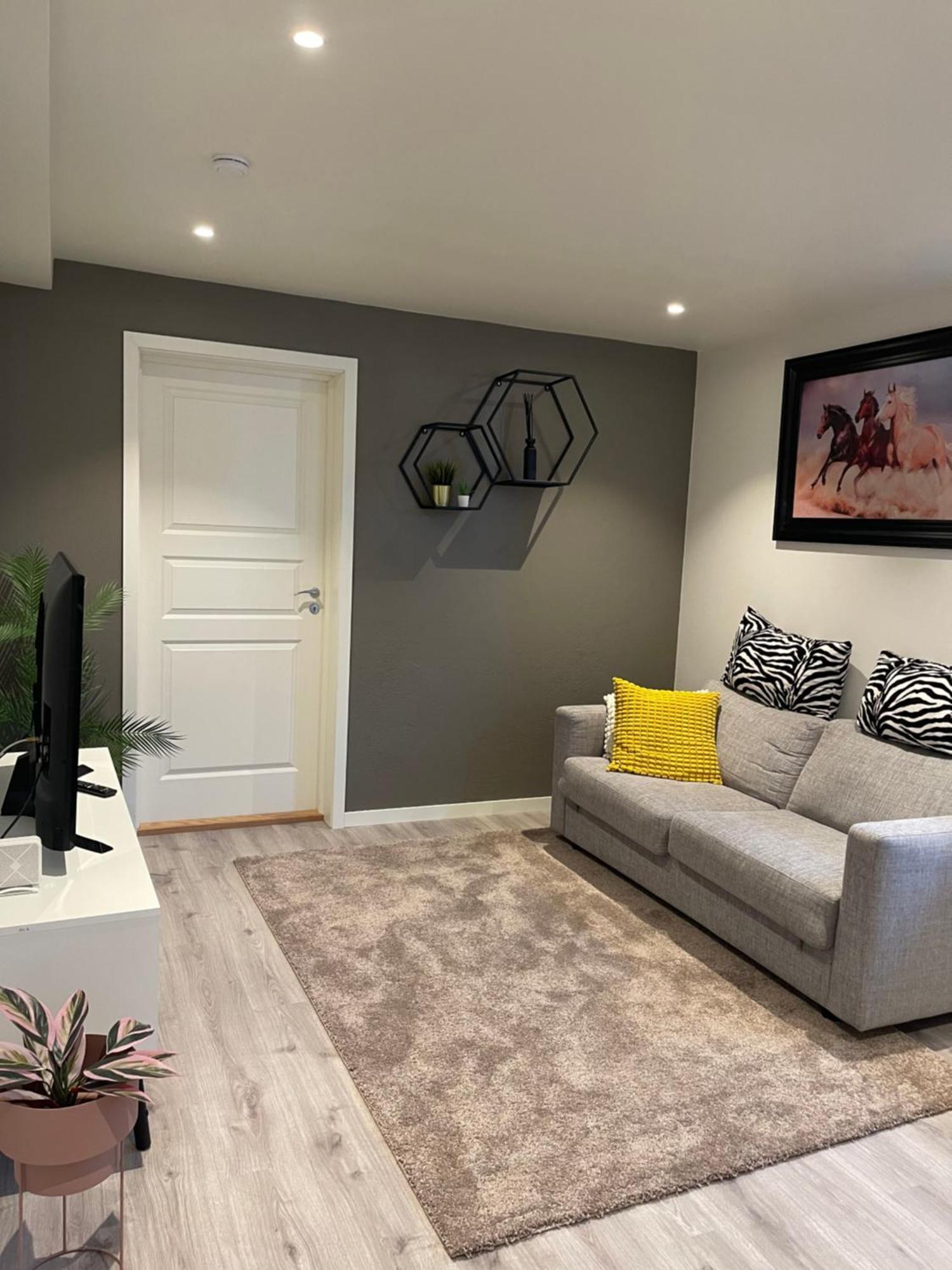 Home For Your Trip 10 Minutes From Oslo Airport With Free Parking Klofta Exterior foto